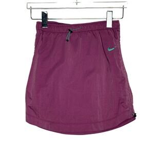 Nike Standard Fit High Rise Sportswear Skirt XS DM6199-507 Purple